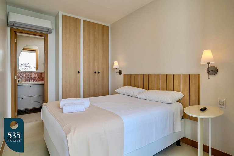 2 Bedroom with Sea View Near Farol da Barra