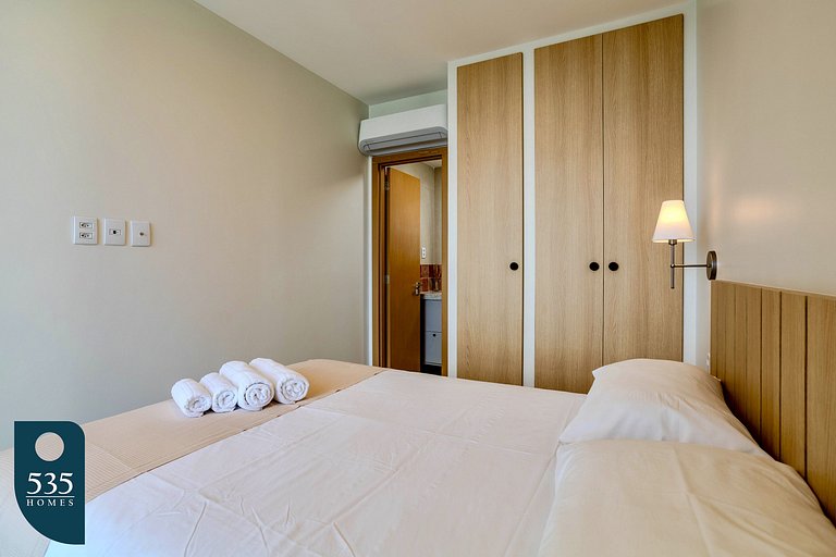 2 Bedroom with Sea View Near Farol da Barra