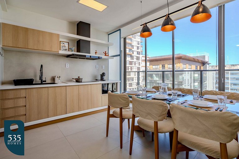 2 Bedroom with Sea View Near Farol da Barra