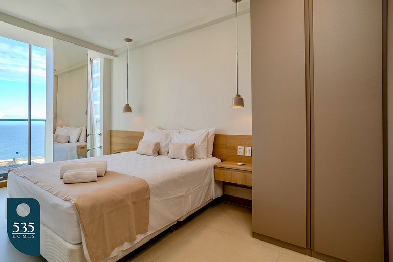 2 Bedroom with Sea View Near Farol da Barra