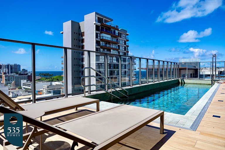2 Bedroom with Sea View Near Farol da Barra
