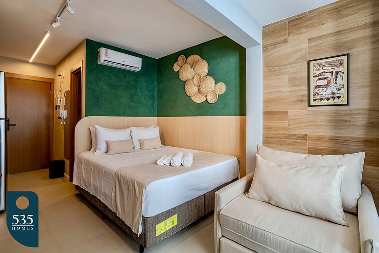 Modern Studio Paralela Sleeps 3 Premium Location