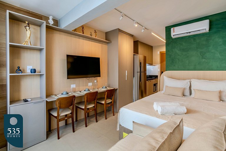 Modern Studio Paralela Sleeps 3 Premium Location