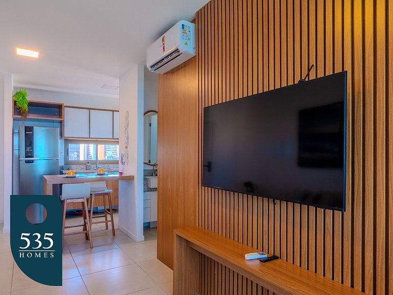 Quarto e Sala a 290m do Farol da Barra