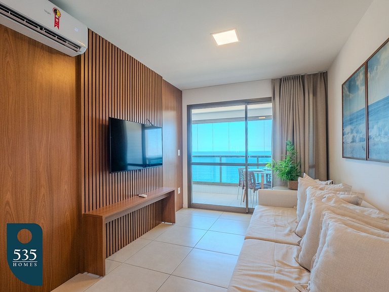 Quarto e Sala a 290m do Farol da Barra