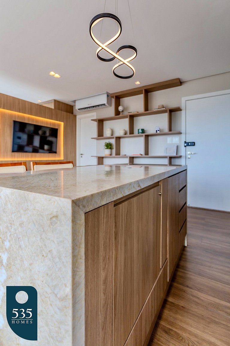Live comfortably in Barra with an ocean view