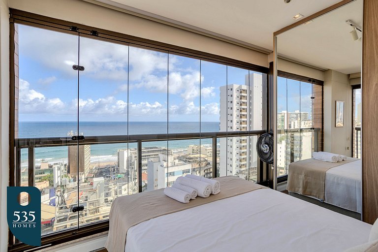 Viva com conforto na Barra com vista mar