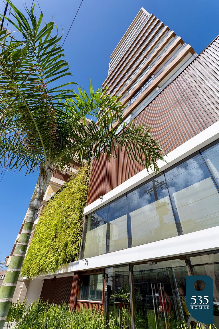 Live comfortably in Barra with an ocean view