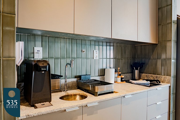 Fully equipped apartment with rooftop pool