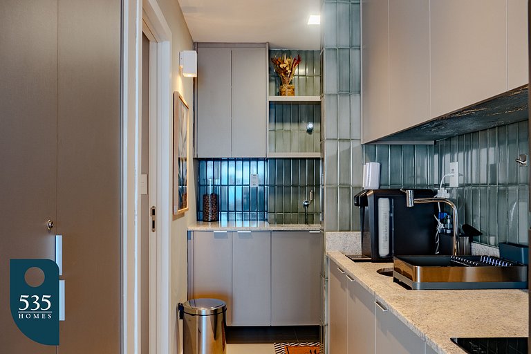 Fully equipped apartment with rooftop pool