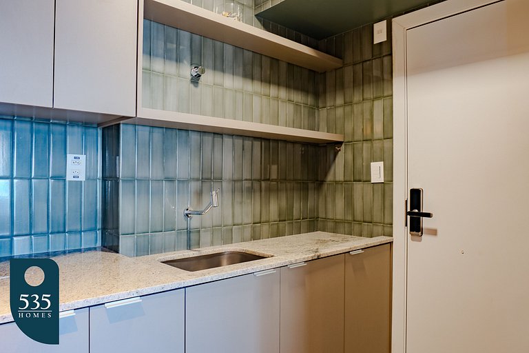 Fully equipped apartment with rooftop pool