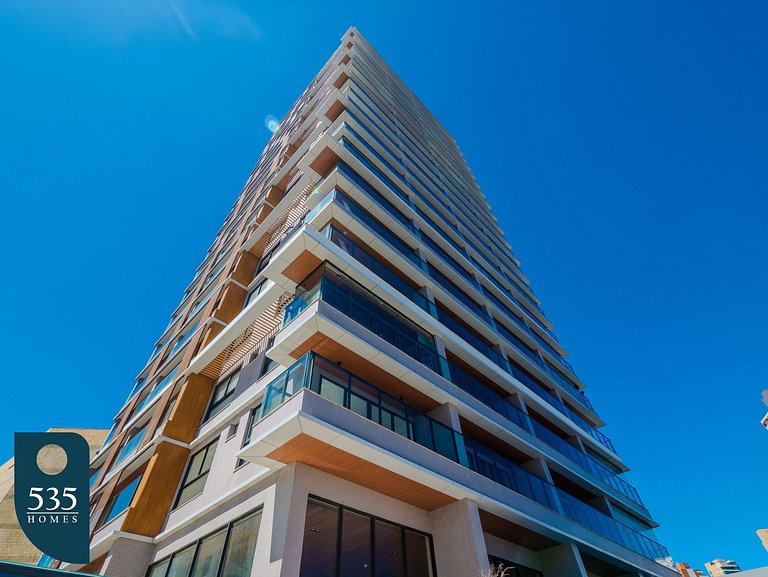 Fully equipped apartment with rooftop pool