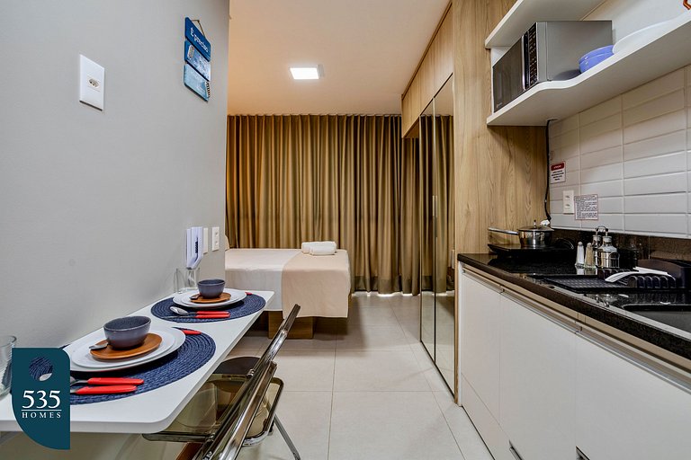 High floor with a pool and close to Barra Carnival