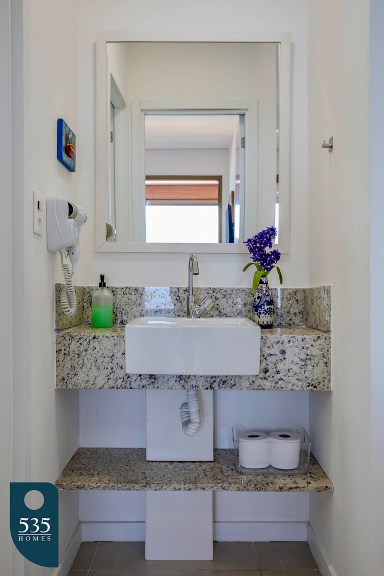 Comfort on a High Floor with Ocean View