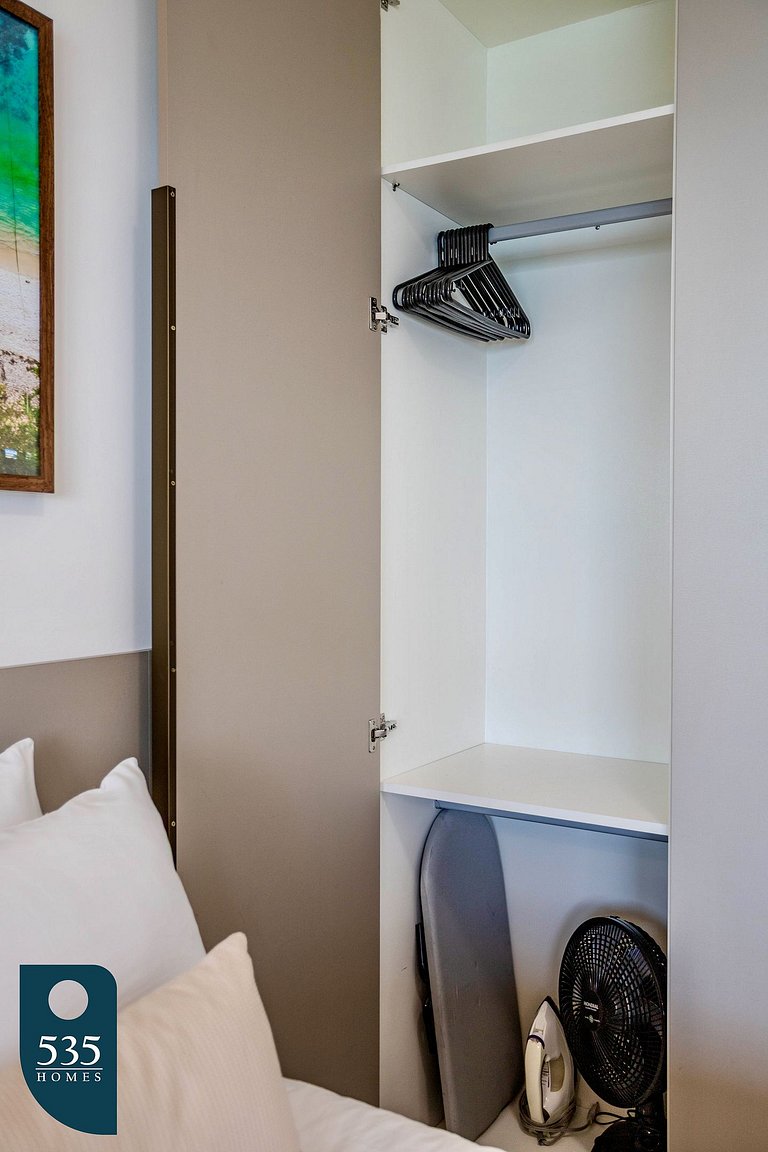 Comfort on a High Floor with Ocean View