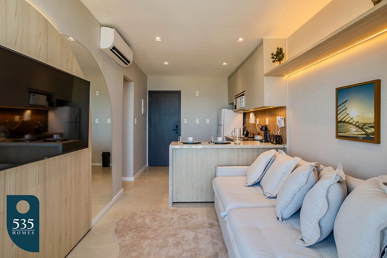 Apartment with Sea View and Rooftop Pool