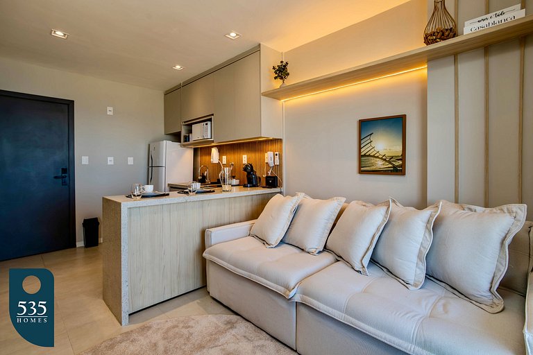 Apartment with Sea View and Rooftop Pool