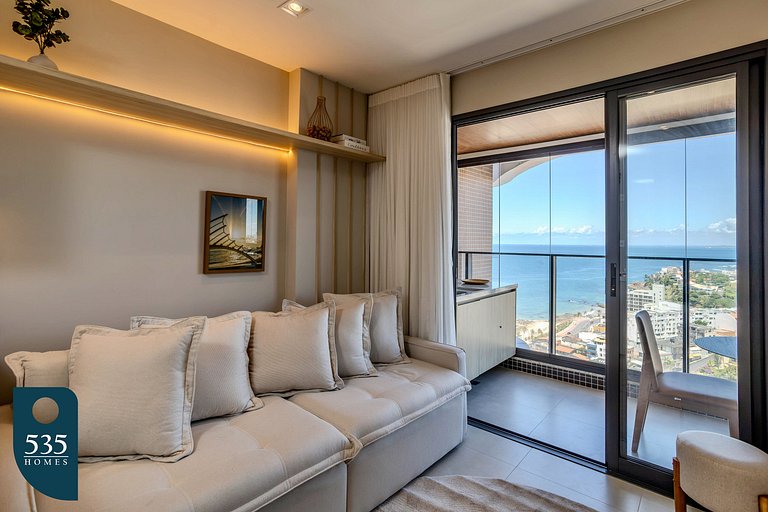 Apartment with Sea View and Rooftop Pool