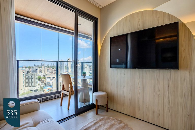 Apartment with Sea View and Rooftop Pool