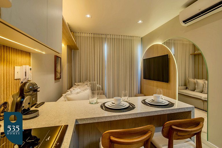 Apartment with Sea View and Rooftop Pool