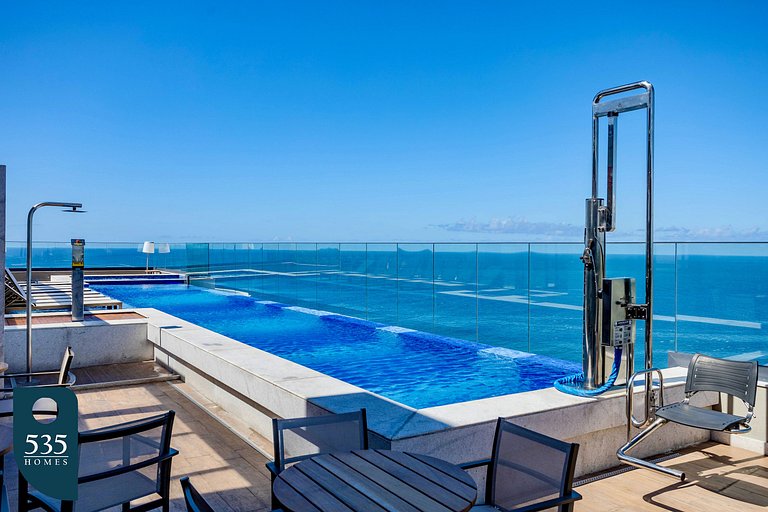 Apartamento com Vista Mar e Piscina no Rooftop