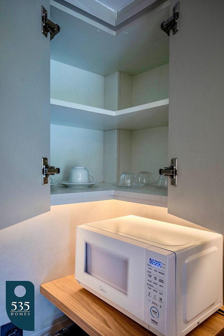 Apartamento moderno com piscina e próximo a Praia