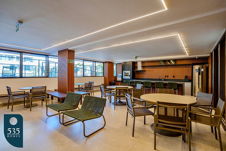 Modern apartment with pool near the beach